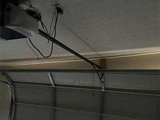 Reasons To Seek Garage Door Repairs | Garage Door Repair Laguna Woods, CA Reasons To Seek Garage Door Repairs | Garage Door Repair Laguna Woods, CA